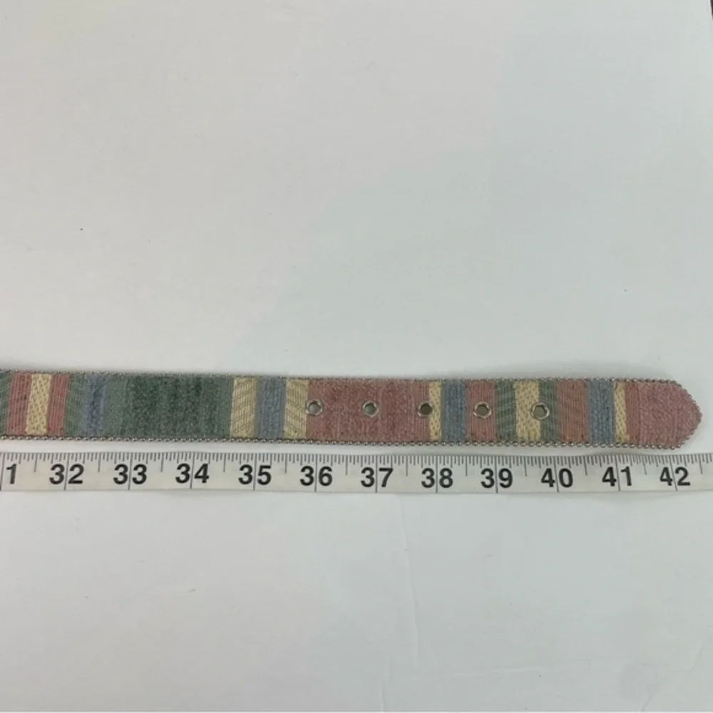 Vintage 80s Multicolored Tapestry Belt‎
